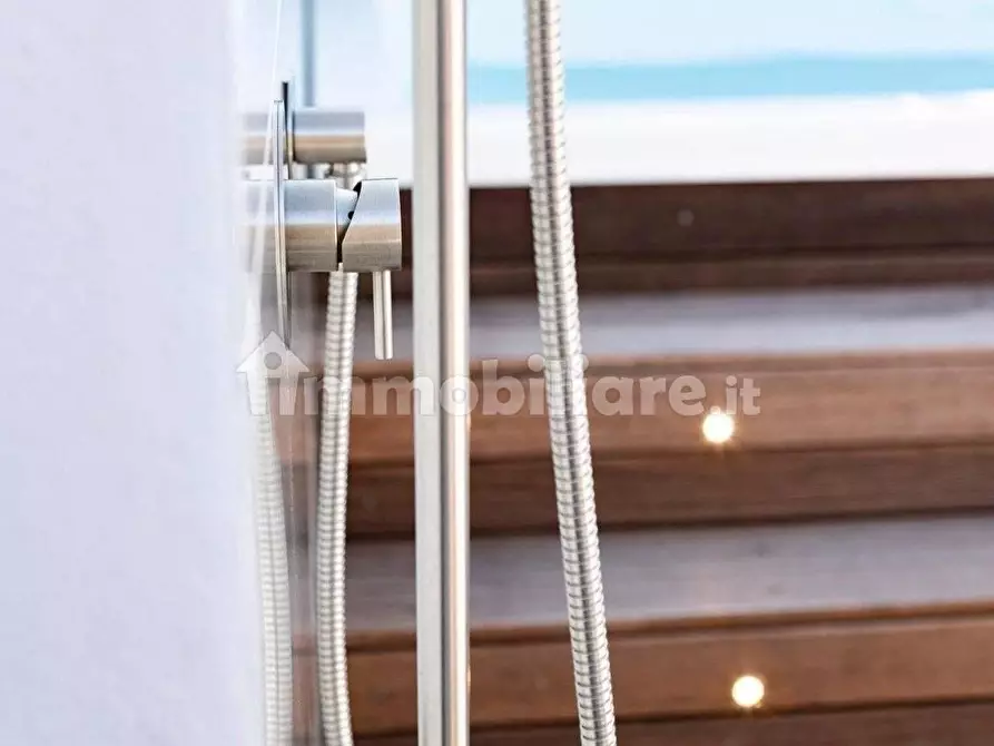 Immagine 21 di Villetta a schiera in vendita  a Forte Dei Marmi