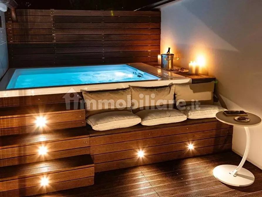 Immagine 20 di Villetta a schiera in vendita  a Forte Dei Marmi