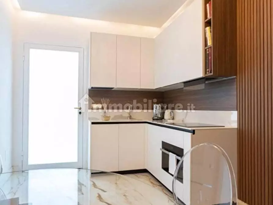 Immagine 4 di Villetta a schiera in vendita  a Forte Dei Marmi