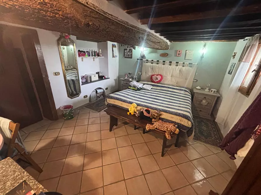 Immagine 5 di Appartamento in vendita  a Peccioli