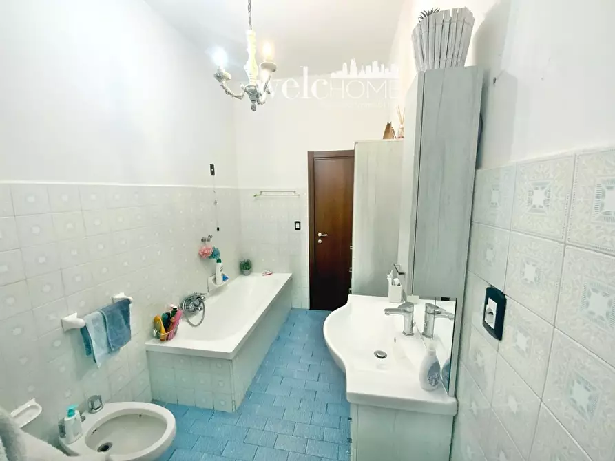 Immagine 33 di Appartamento in vendita  a Campi Bisenzio