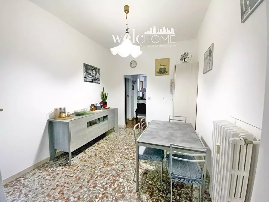 Immagine 25 di Appartamento in vendita  a Campi Bisenzio