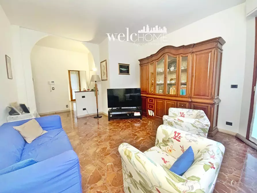 Immagine 22 di Appartamento in vendita  a Campi Bisenzio