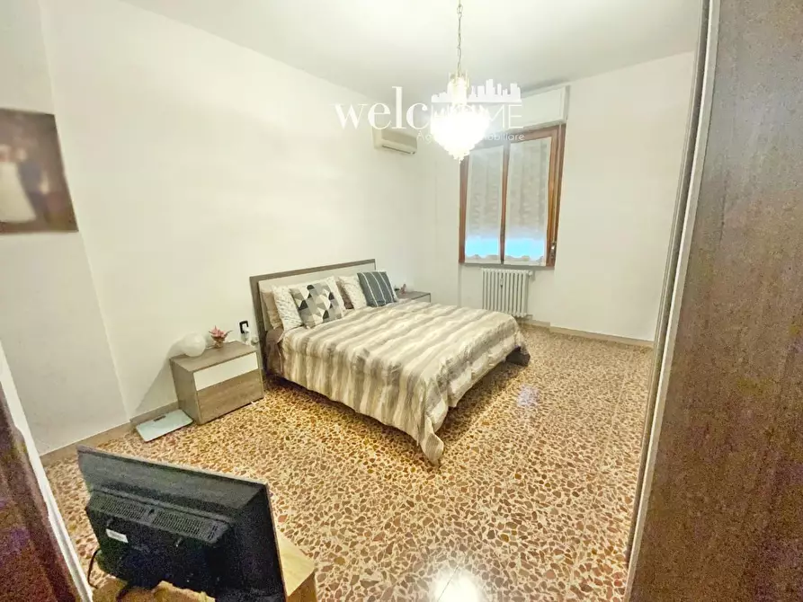 Immagine 9 di Appartamento in vendita  a Campi Bisenzio