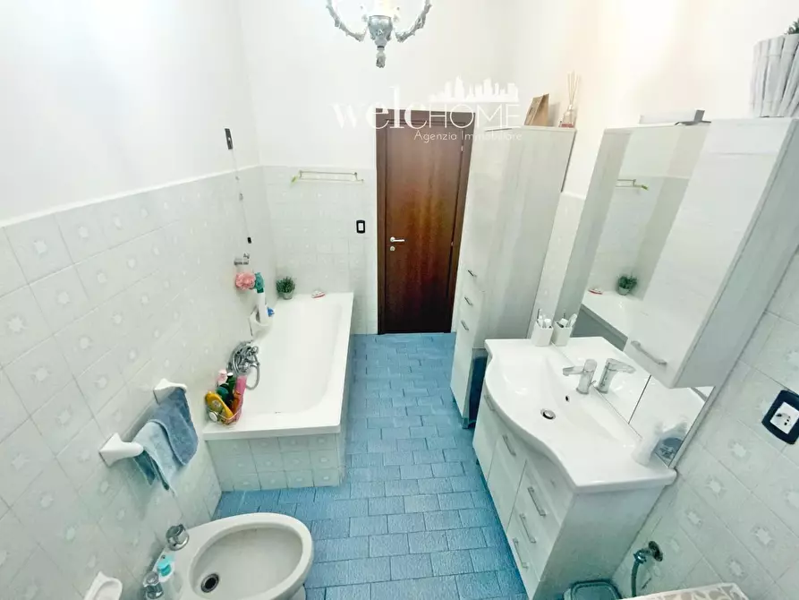 Immagine 15 di Appartamento in vendita  a Campi Bisenzio