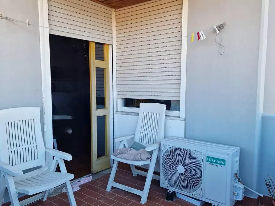 Immagine 7 di Appartamento in vendita  a Carrara