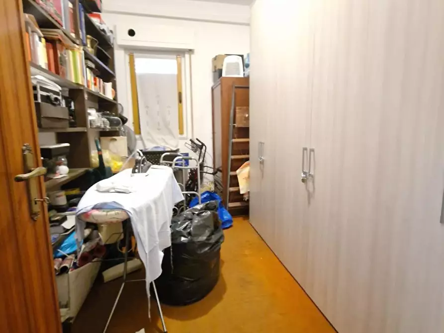 Immagine 31 di Appartamento in vendita  a Carrara