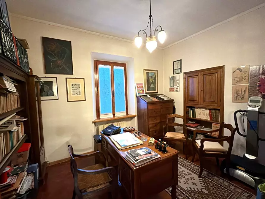 Immagine 45 di Villa in vendita  a Chianni