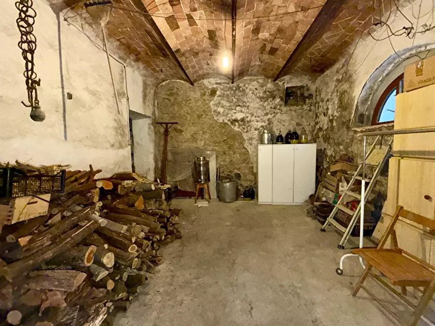 Immagine 60 di Villa in vendita  a Chianni