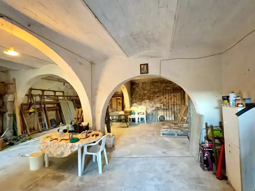 Immagine 58 di Villa in vendita  a Chianni