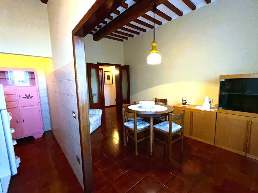 Immagine 25 di Villa in vendita  a Chianni