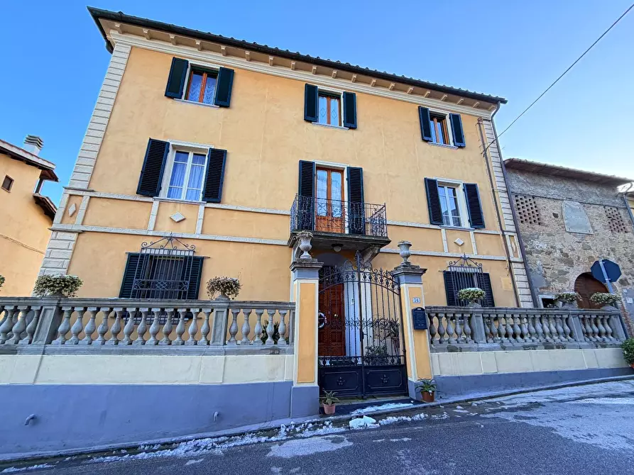 Immagine 4 di Villa in vendita  a Chianni