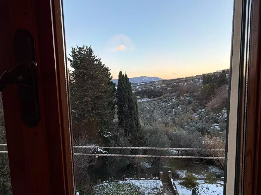 Immagine 51 di Villa in vendita  a Chianni