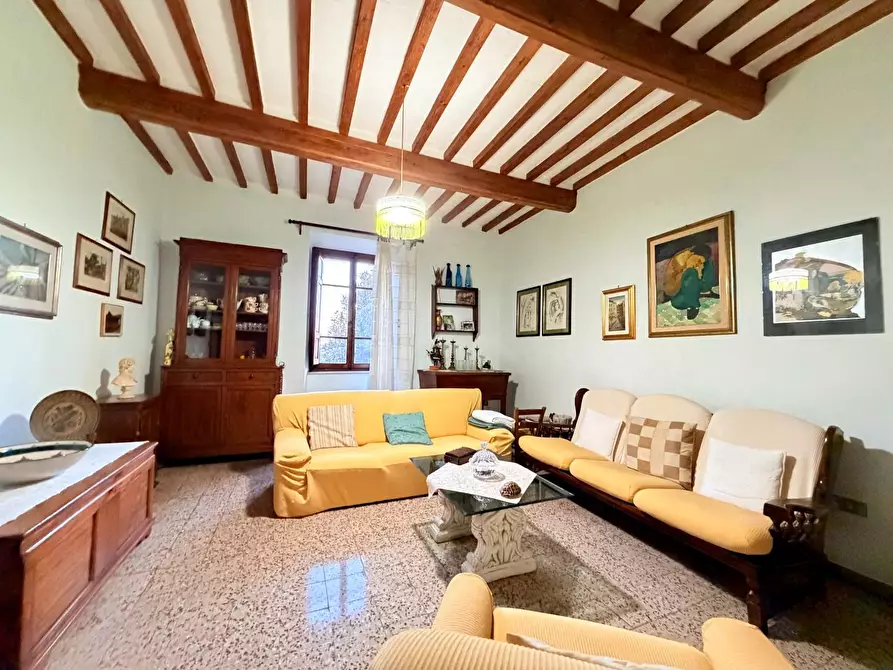 Immagine 16 di Villa in vendita  a Chianni