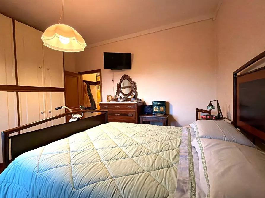 Immagine 52 di Villa in vendita  a Chianni