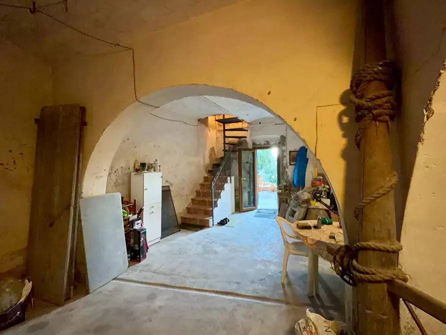 Immagine 59 di Villa in vendita  a Chianni