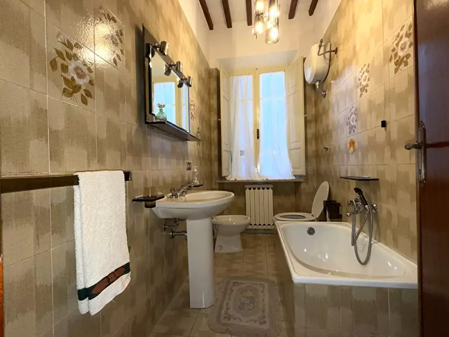 Immagine 29 di Villa in vendita  a Chianni