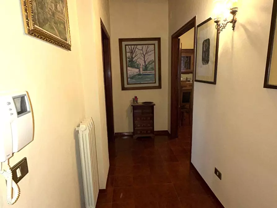 Immagine 23 di Villa in vendita  a Chianni
