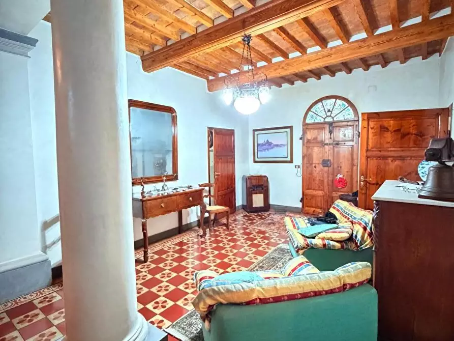 Immagine 11 di Villa in vendita  a Chianni