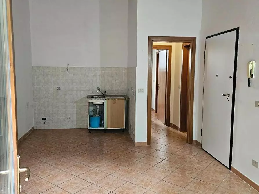 Immagine 4 di Appartamento in vendita  a Livorno