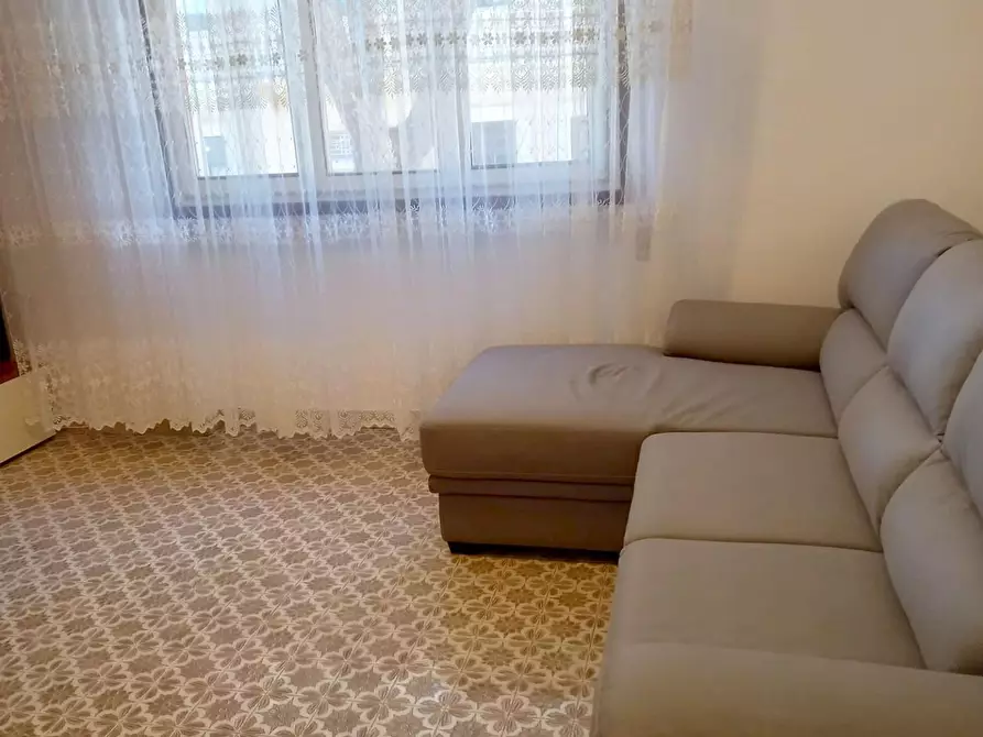 Immagine 3 di Appartamento in vendita  a Viareggio