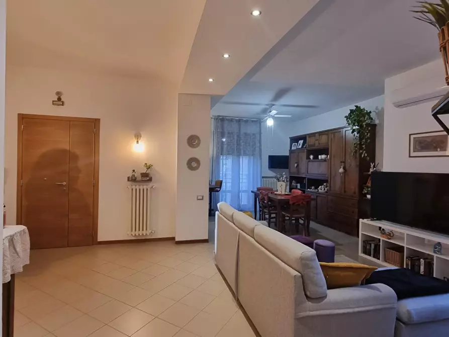 Immagine 42 di Mansarda in vendita  a Colle Di Val D'elsa