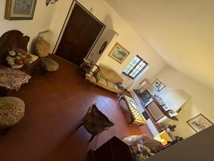 Immagine 12 di Casa bifamiliare in vendita  a Carrara