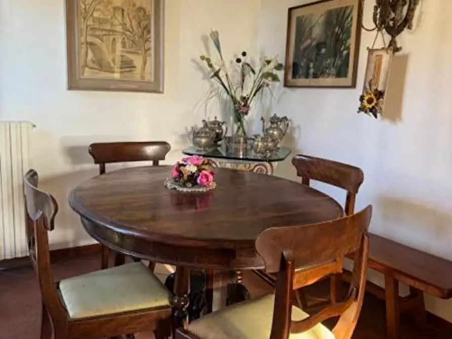 Immagine 8 di Casa bifamiliare in vendita  a Carrara