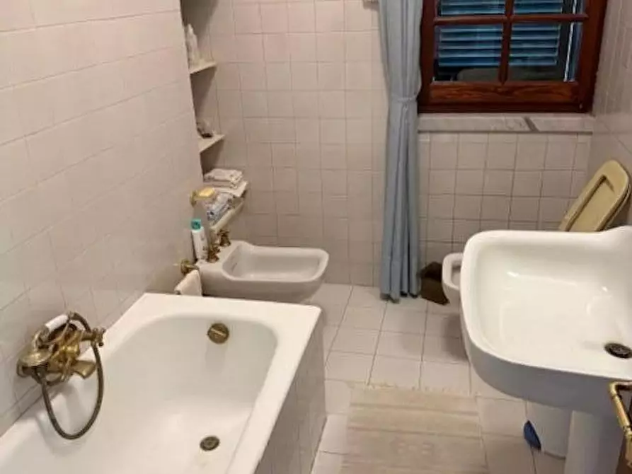 Immagine 14 di Casa bifamiliare in vendita  a Carrara