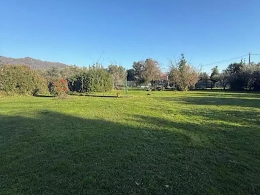 Immagine 2 di Casa bifamiliare in vendita  a Carrara