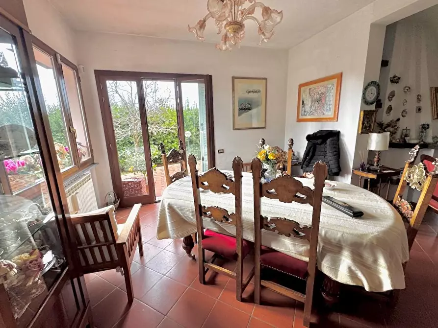 Immagine 27 di Villa in vendita  a San Giuliano Terme