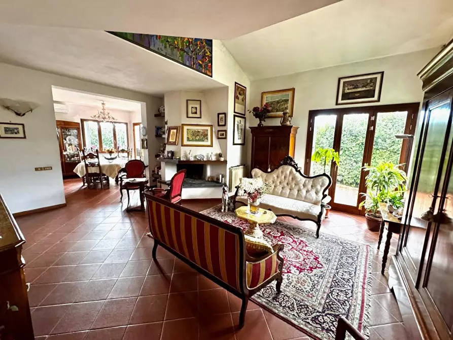 Immagine 16 di Villa in vendita  a San Giuliano Terme