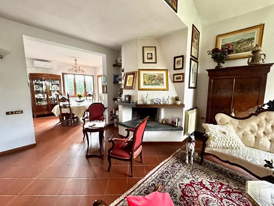 Immagine 28 di Villa in vendita  a San Giuliano Terme