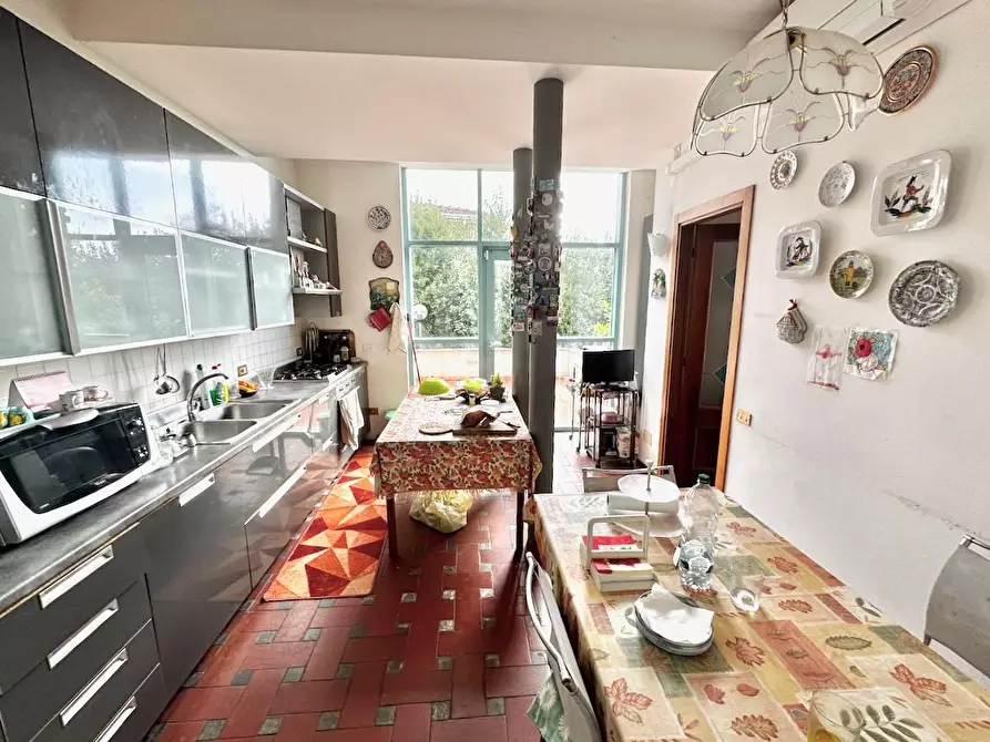 Immagine 29 di Villa in vendita  a San Giuliano Terme