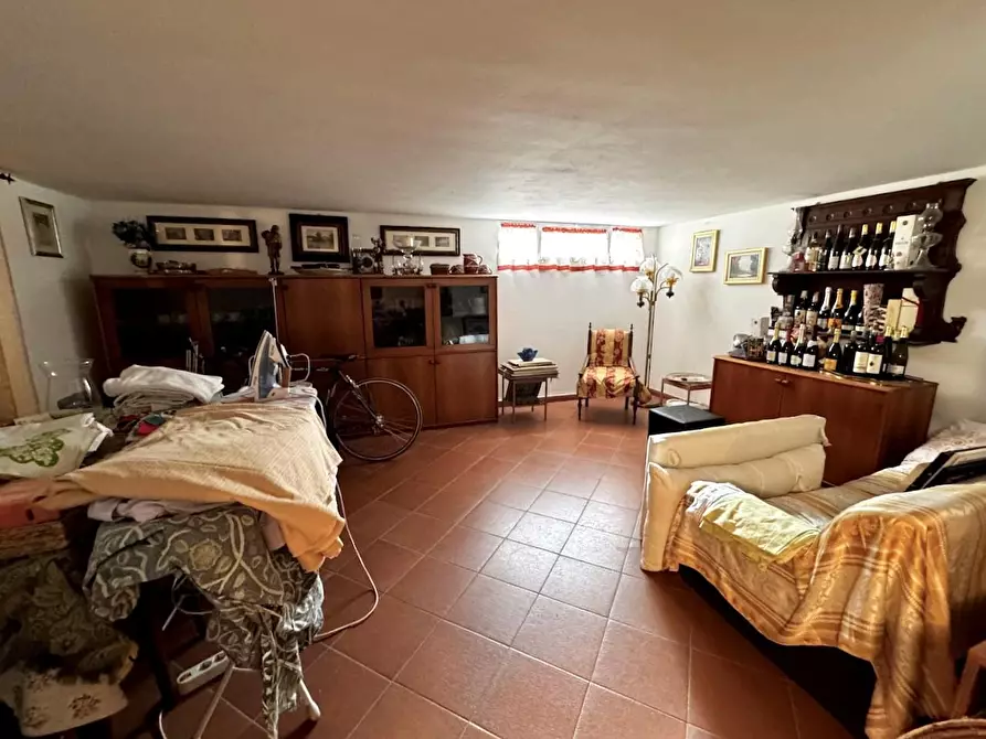 Immagine 52 di Villa in vendita  a San Giuliano Terme