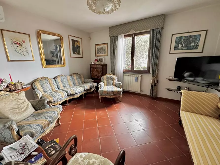 Immagine 34 di Villa in vendita  a San Giuliano Terme