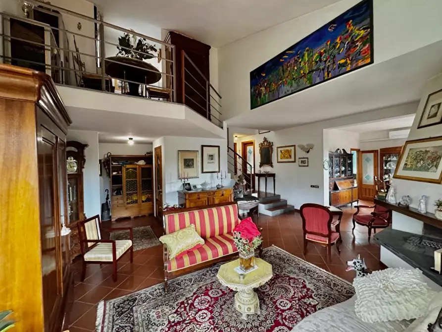 Immagine 20 di Villa in vendita  a San Giuliano Terme