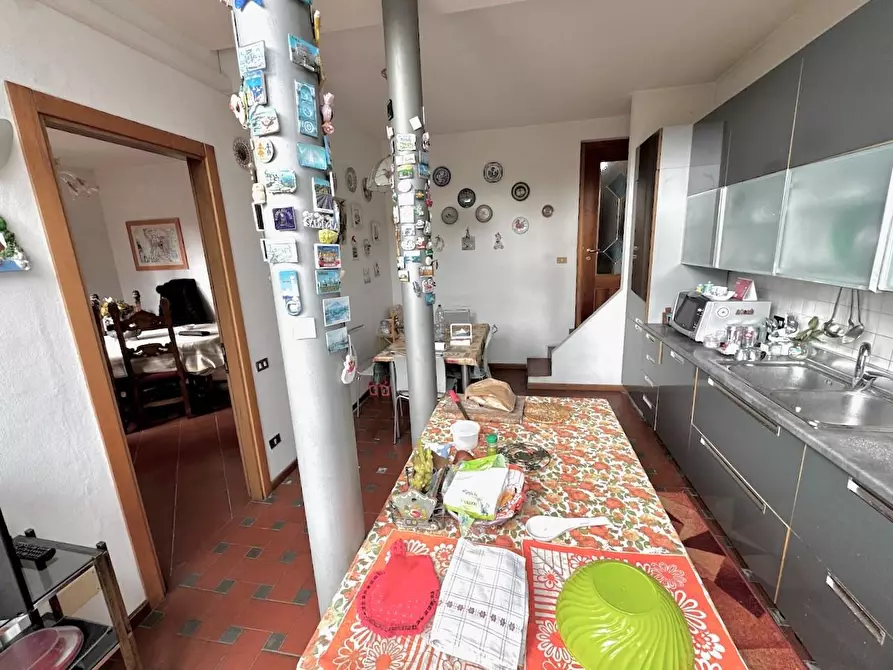 Immagine 30 di Villa in vendita  a San Giuliano Terme