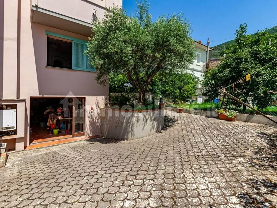 Immagine 64 di Villa in vendita  a San Giuliano Terme