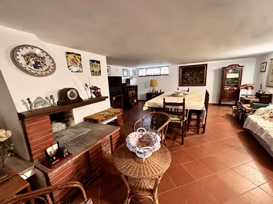 Immagine 49 di Villa in vendita  a San Giuliano Terme