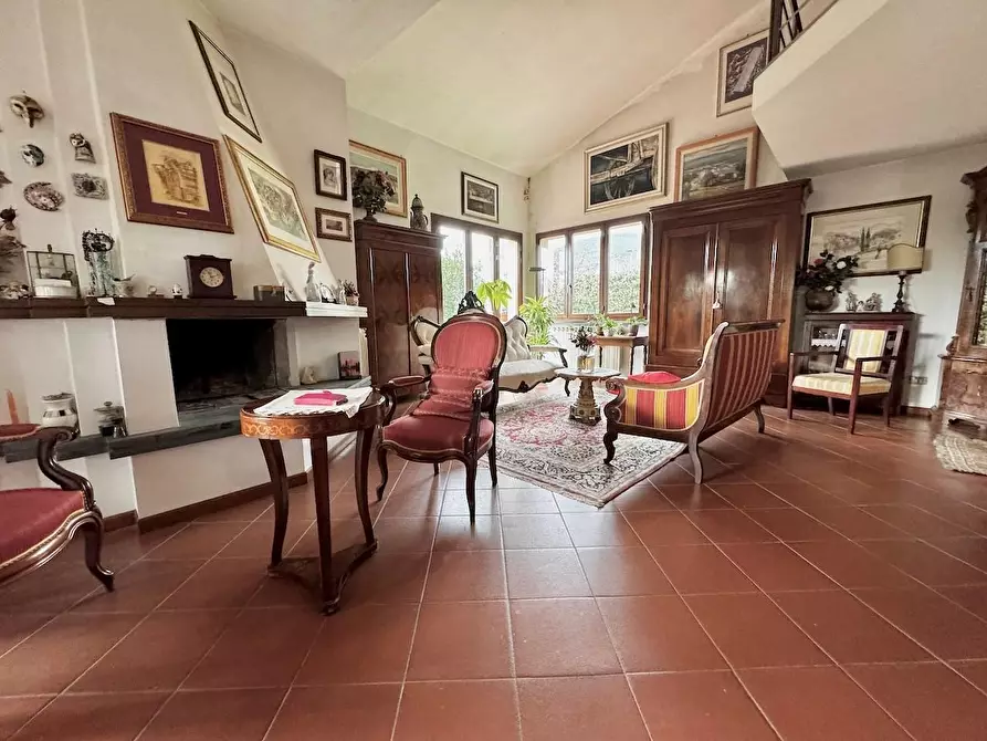 Immagine 23 di Villa in vendita  a San Giuliano Terme