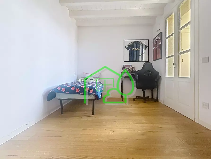 Immagine 7 di Villetta a schiera in vendita  a Viareggio