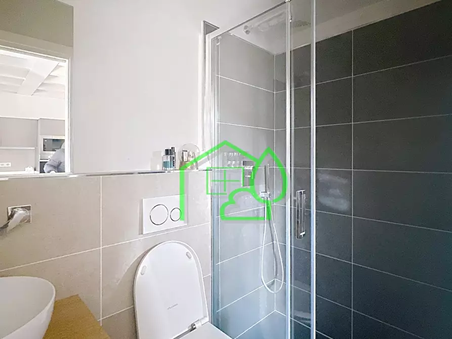 Immagine 17 di Villetta a schiera in vendita  a Viareggio