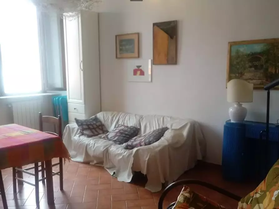 Immagine 3 di Appartamento in affitto  a Livorno