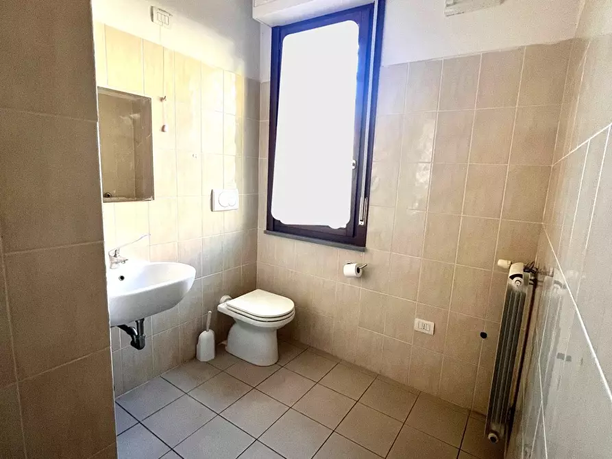 Immagine 6 di Ufficio in vendita  a Montelupo Fiorentino