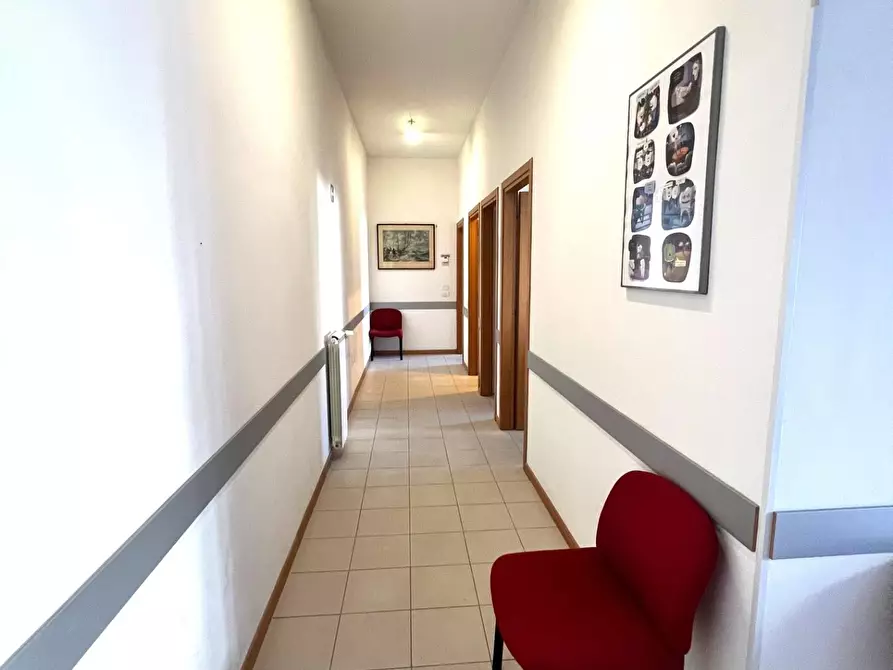 Immagine 4 di Ufficio in vendita  a Montelupo Fiorentino