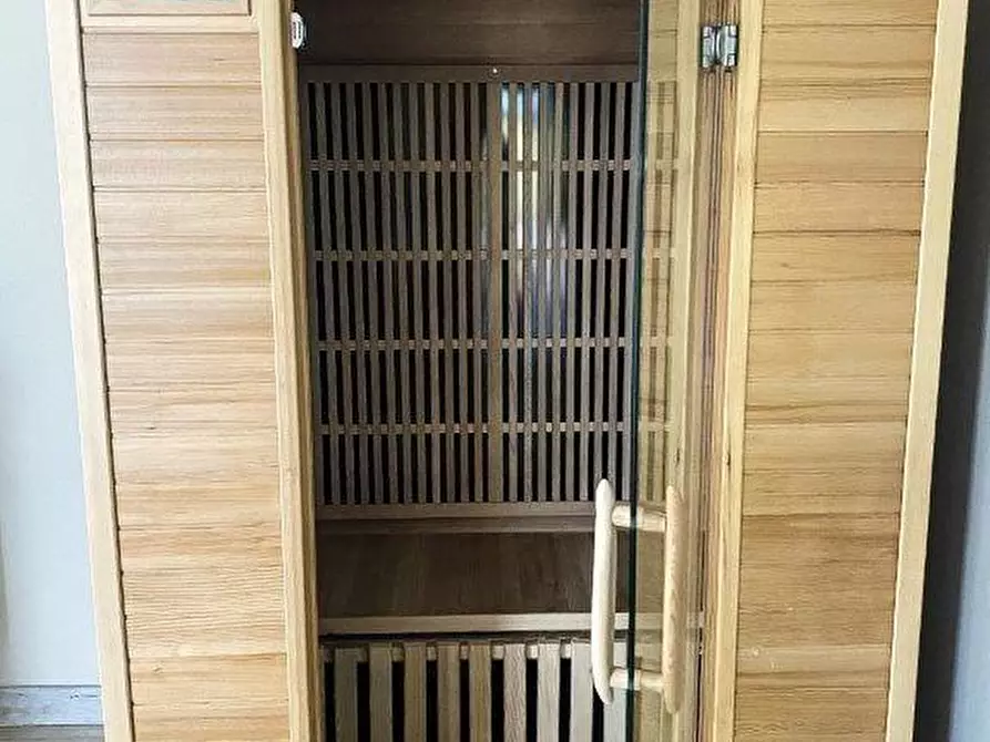 Immagine 30 di Villa in vendita  a Camaiore