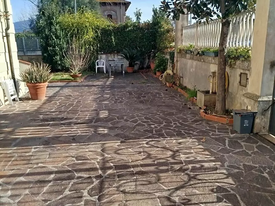 Immagine 6 di Porzione di casa in vendita  a Pisa