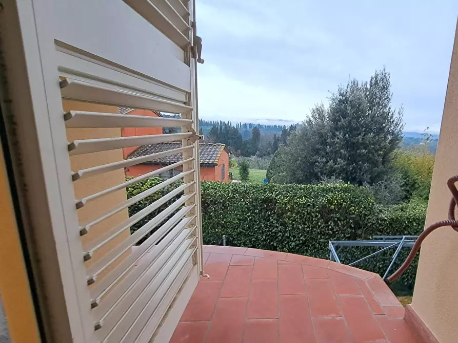 Immagine 10 di Appartamento in vendita  a Peccioli