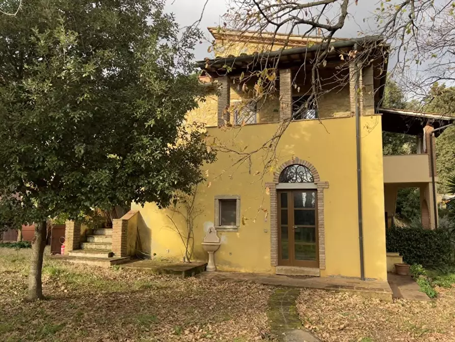 Immagine 7 di Casa colonica in vendita  a Riparbella